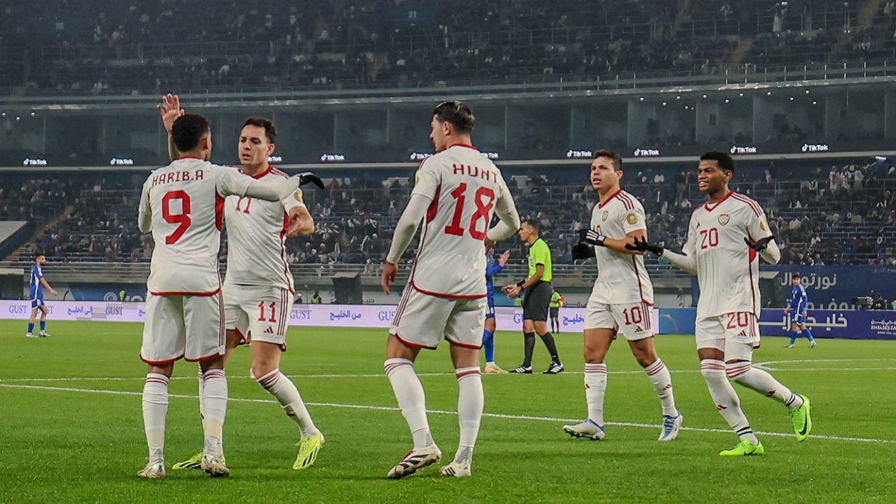 Susunan Pemain Tim Nasional Sepak Bola Uni Emirat Arab vs Tim Nasional Sepak Bola Oman