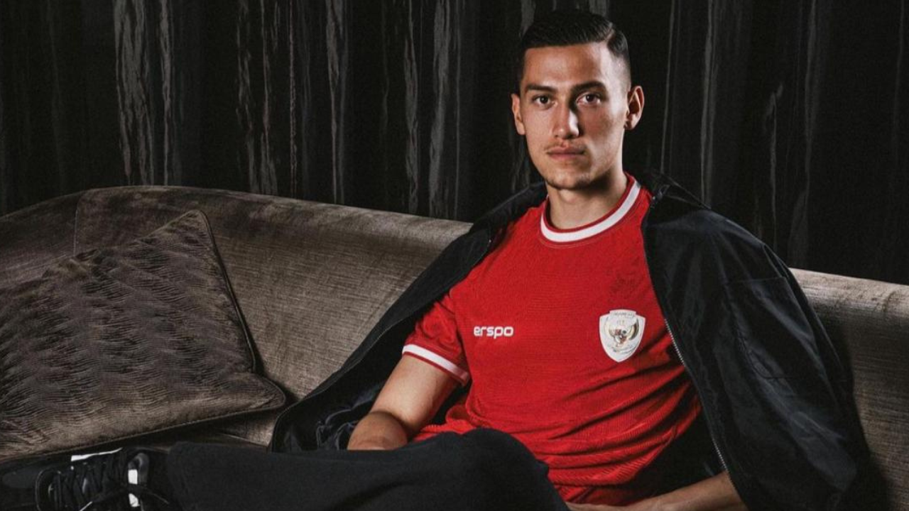 Jay Idzes Hingga Sandy Walsh Sambut Natal, Salam Hangat ke Fans Timnas Indonesia