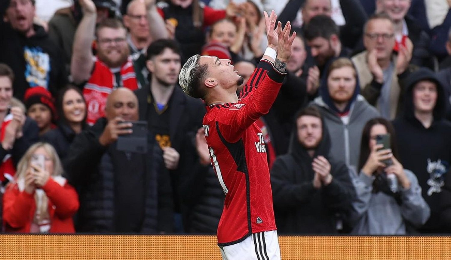 Nah Loh! Antony Ngamuk Usai Diganti Saat Manchester United Gebuk Real Betis