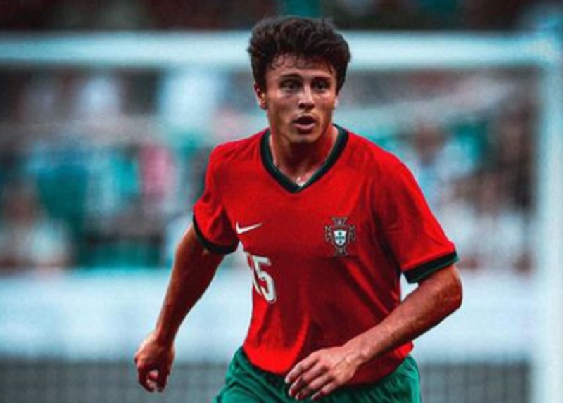 Joao Neves pemain muda Euro 2024