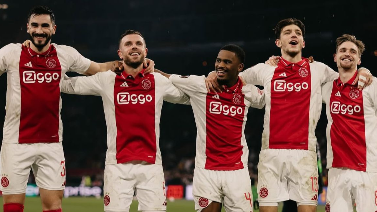Susunan Pemain Ajax vs Go Ahead Eagles di Liga Belanda 2024/25 - Tuan Rumah Punya Kabar Baik!
