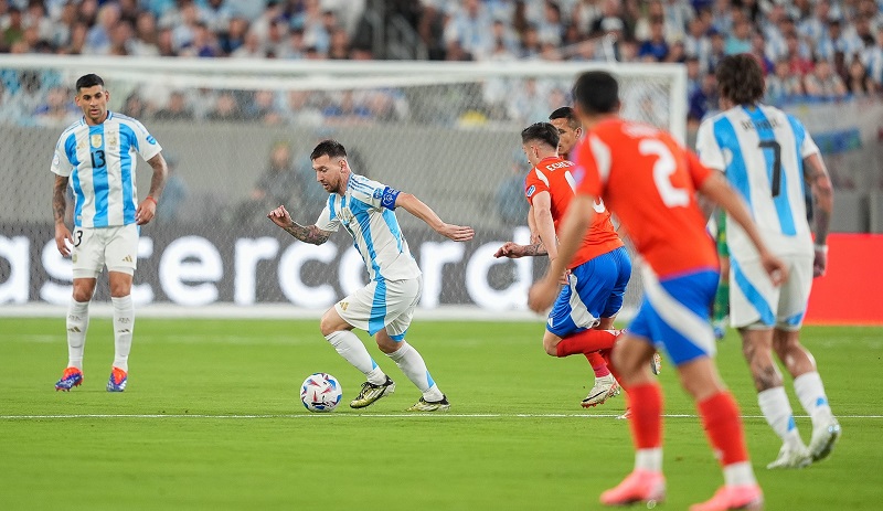 Pertandingan Copa America; Argentina vs Chile