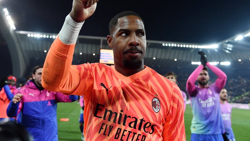 AC Milan Optimis Negosiasi Perpanjangan Kontrak Maignan Bisa Berjalan Mulus