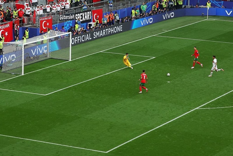 Momen Cristiano Ronaldo Beri Umpan ke Bruno Fernandes Hingga Berbuah gol untuk Portugal