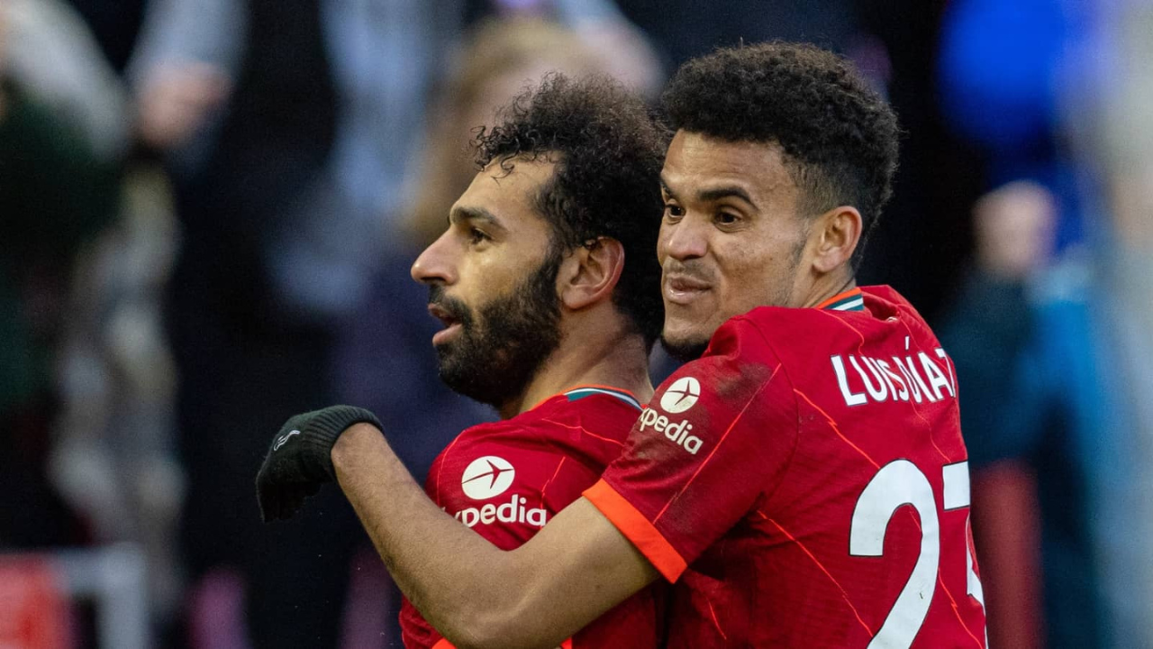 Bintang Liverpool Luis Diaz Memohon-mohon ke Mohamed Salah, Ada Apa?