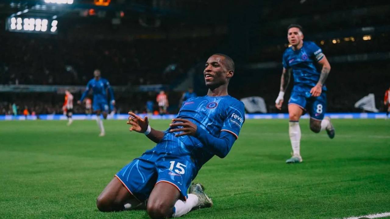 Klasemen Liga Inggris Pekan 16 2024/2025 - Chelsea Berpeluang Salip Liverpool
