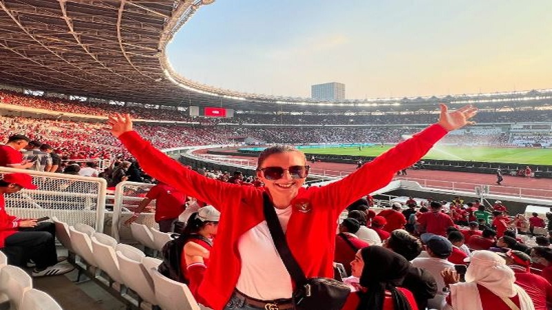 5 Publik Figur ‘Doyan’ Nonton Bola