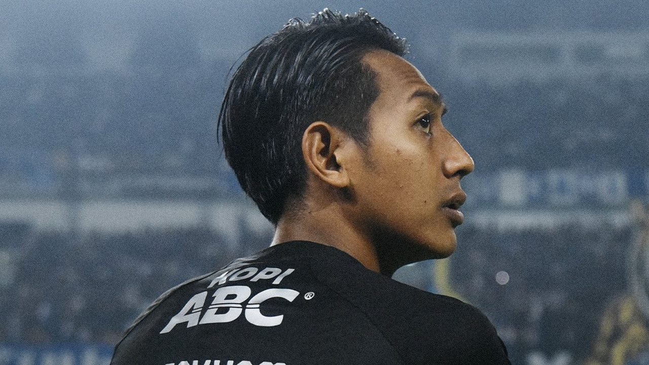 Hasil Persib Bandung vs Persita di Liga 1 2024/25 - Pangeran Biru Menang Lagi!