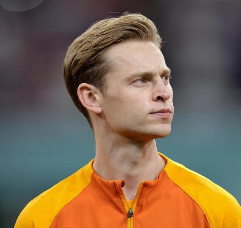 Frenkie DE Ojang gagal bela Timasn belanda karena cedra