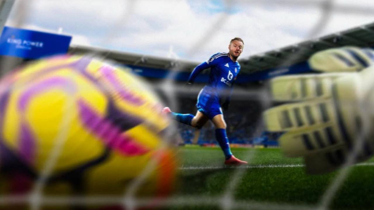 Tempat Menonton Leicester vs QPR di Piala FA 2024/25 - Ruud van Nistelrooy Ingin Berikan yang Terbaik