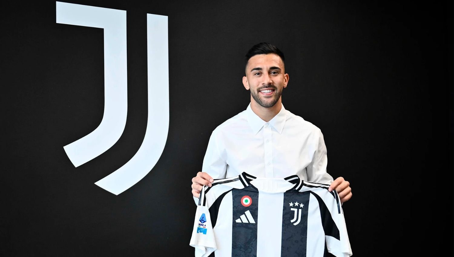 Resmi! Juventus Umumkan Nico Gonzalez Bergabung