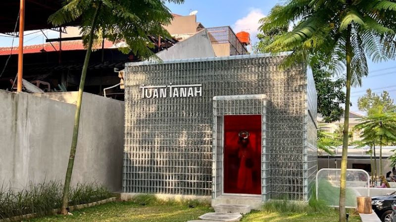 Tuan Tanah