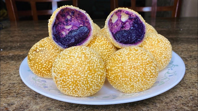 Onde-Onde Ubi Ungu