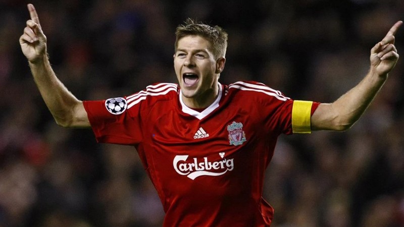 Steven Gerrard saat masih bermain di Liverpool.
