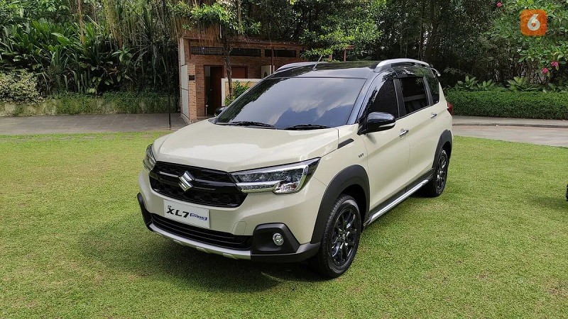 Suzuki XL7