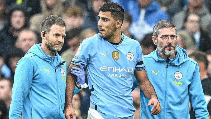 Manchester City Apes! Rodri Alami Cedera ACL, Terancam Absen Hingga Akhir Musim