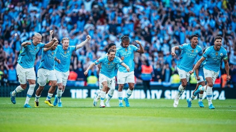 Selebrasi pemain Manchester City_