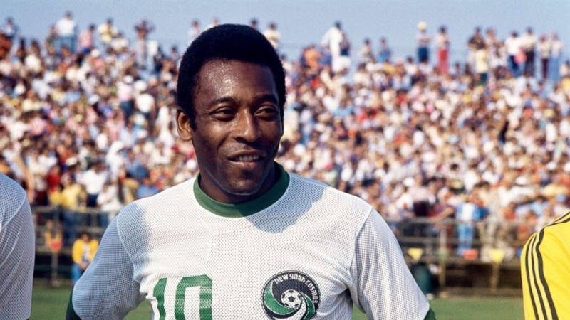 Legenda sepak bola Brasil, Pele