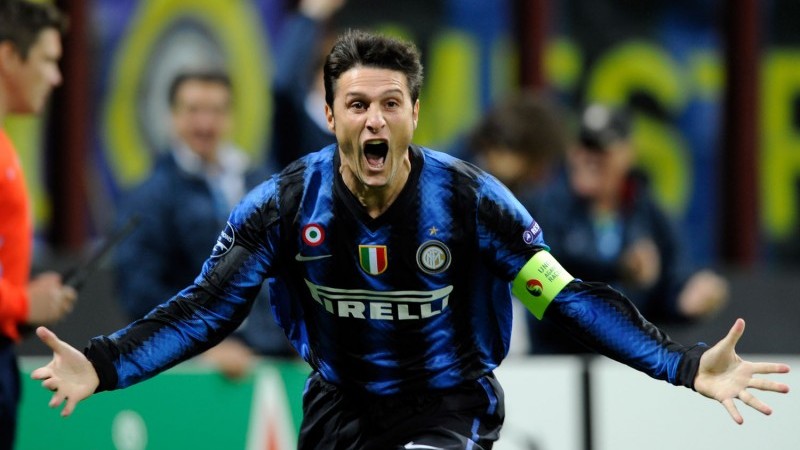 Javier Zanetti saat masih bermain di Inter Milan