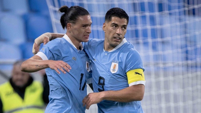 Darwin Nunez dan Luis Suarez