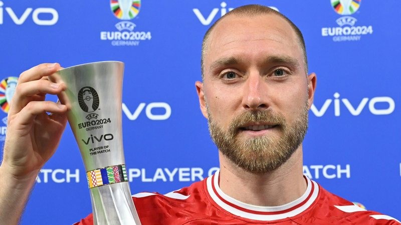 Christian Eriksen meraih Man of The Match