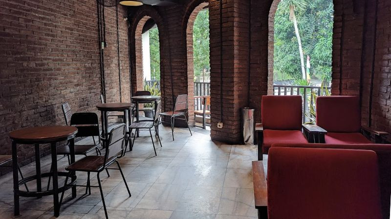 Anomali Coffee Kemang