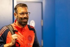 Ruud van Nistelrooy Langsung Dapat Tugas Setelah Gantikan Erik ten Hag