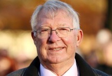 Momen Menyedihkan Sir Alex Ferguson Saksikan Manchester United Dibantai Liverpool