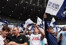 Chants Menghina LGBTQ+ Menggema di Old Trafford, Tottenham Hotspur Lapor Polisi