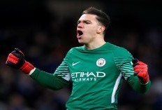 Sukses Persembahkan Community Shield, Ederson Bertahan di Manchester City