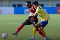 Hasil Gresik United vs Persipura Jayapura di Liga 2 2024/25 - Mutiara Hitam Perpanjang Puasa Kemenangan