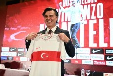 Kurang Ngetop di AC Milan, Vincenzo Montella Bersinar bareng Turki di Euro 2024