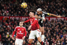 Man Utd Dipermalukan Newcastle United, Legenda MU Soroti Penampilan Lisandro Martinez