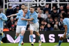 Playmaker Man City Siap Hengkang, Pep Guardiola 'Gembok' Pagar