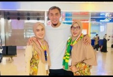 Viral Diapit Dua Wanita, Gunawan Dwi Cahyo Tuai Sorotan Netizen