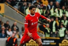 Heboh, Arne Slot Bikin Kaget Legenda Inggris Usai Kritik Bek Liverpool