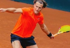 Diego Forlan Siap Kejutkan Dunia Tenis, Bakal Debut di Uruguay Open!