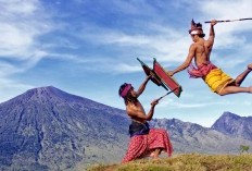 15 Senjata Tradisional NTB Beserta Gambar dan Penjelasannya Lengkap