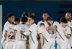 Liga 1: Persita Main Parkir Bus saat Lawan Persija, Riko Simanjuntak Dibuat Frustasi