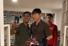 Viral! Ketinggalan Bus Timnas Indonesia, Marselino Numpang di Mobil Shin Tae-yong