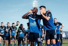 Termasuk Ragnar Oratmangoen, 3 Rekrutan Anyar FCV Dender yang Diboyong Secara Gratis