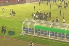 Buntut Bobotoh Masuk ke Lapangan, Persib Bandung Dihukum Komdis PSSI Tanpa Penonton