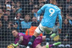 Top Skor Liga Inggris 2024/25 - Mohamed Salah Terus Mendominasi, Erling Haaland Diberi Kesempatan Malah Gagal!