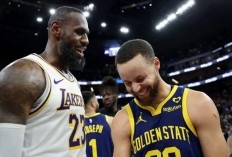 Stephen Curry Masih Buka Peluang Jadi Rekan Setim LeBron James
