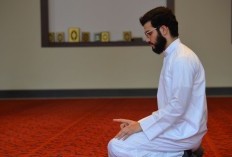 Bacaan Niat Sholat Sunnah Sebelum Subuh dan Artinya Lengkap