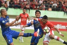 4 Pemain yang Pernah Berseragam Persib Bandung dan Persija Jakarta
