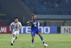 Jelang Lawan Port FC, Tyronne del Pino Ingatkan Skuad Persib Bandung Tak Jemawa