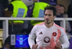 Fiorentina vs Roma: Main 4 Menit di Laga Perdana II Lupi, Mats Hummels Langsung Cetak Gol Bunuh Diri