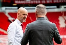 Buntut Kekalahan Manchester United, Gary Neville Ramal Nasib Erik Ten Hag 