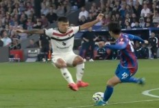 Tekel 'Horor' Lisandro Martinez ke Daichi Kamada Tak Kartu Merah, Match Centre Liga Inggris Bilang Begini